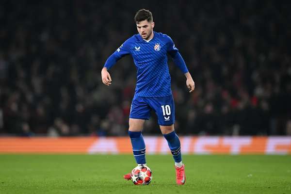 科莫接近以3000万欧元签下萨格勒布迪纳摩中场巴图里纳